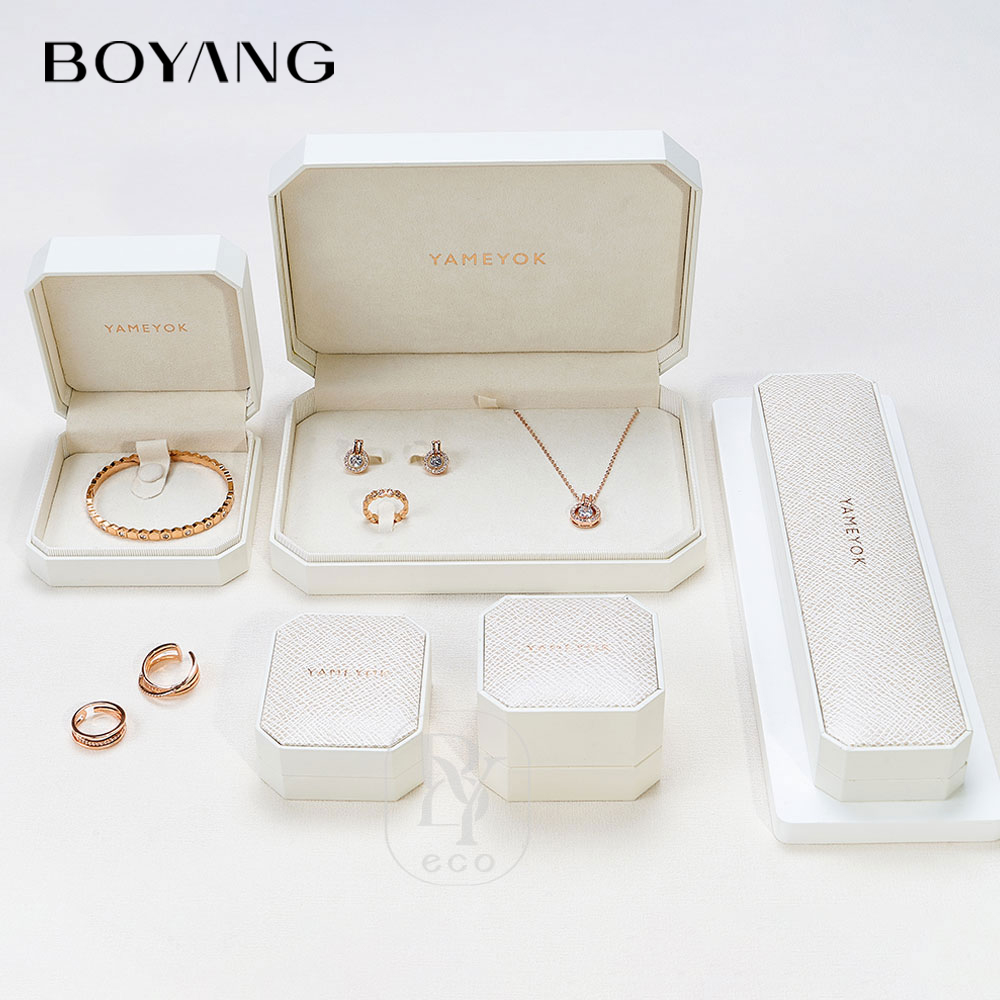 Boyang Custom Luxury Gift Packaging Set Paper Nice Jewelry Box