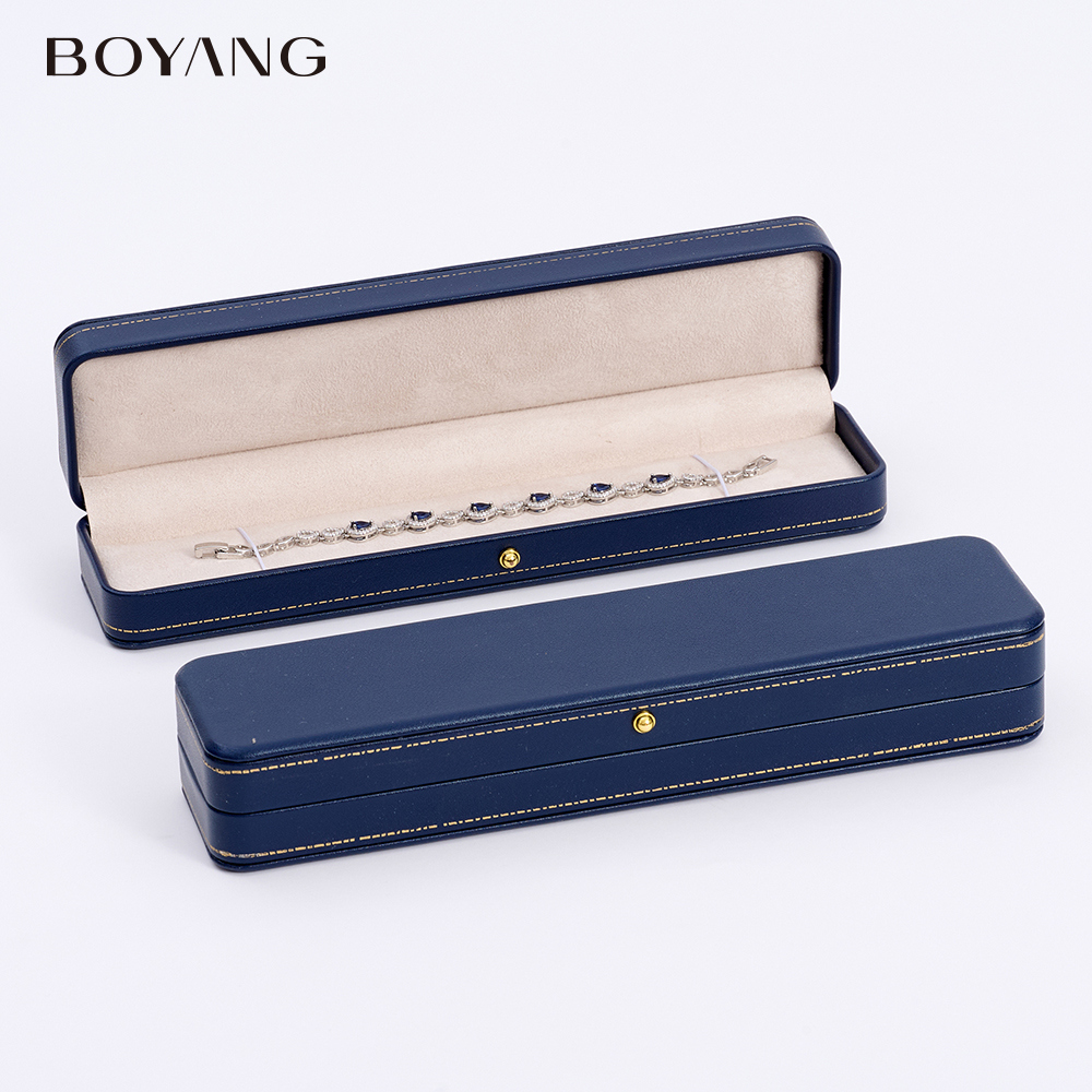 necklace jewelry box